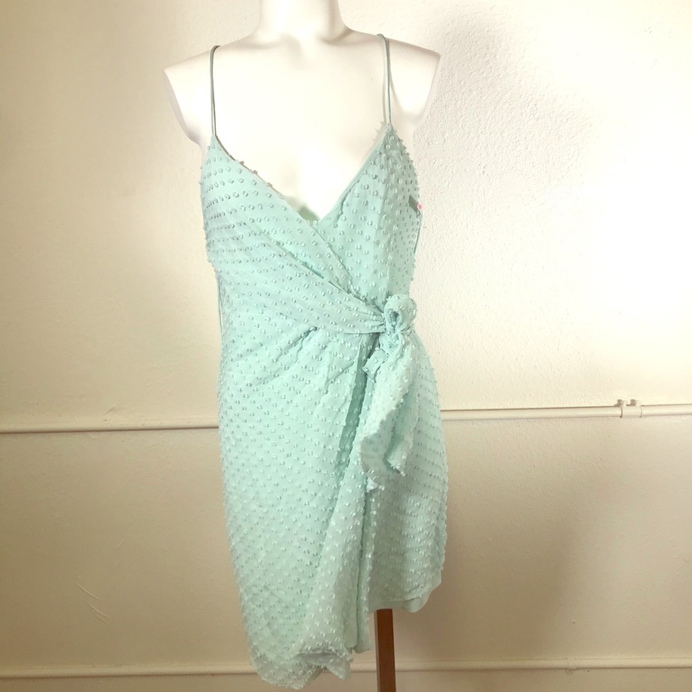 Alice+Olivia Katie V-Neck Sleeveless Tie Wrap Mini